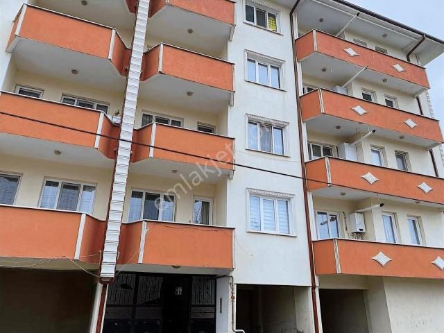 Ayhan Hepdiker Den Sakarya Söğütlü Merkezde Kiralık 3+1