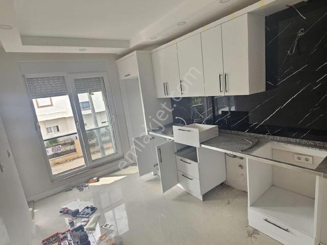 Ayhan Oğlu Mahallesi De Kiralık Daire Tıranvaya 5dakika Yu