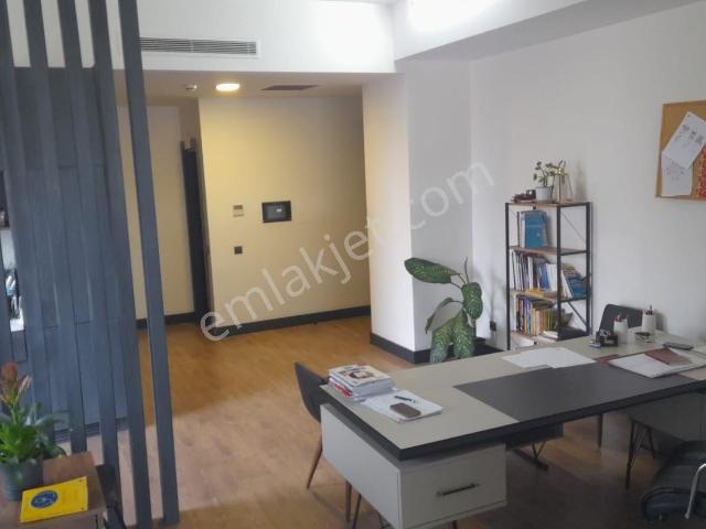 Aylık Marka A Kalite Süper Lokayon Kiralık İşyeri.