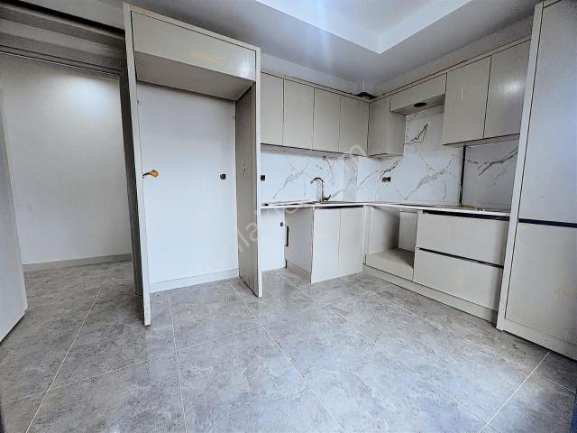 Ayrancılar İnönü Mah. 2+1 Sıfır Havuzlu Sitede 3 Cepheli Satılık