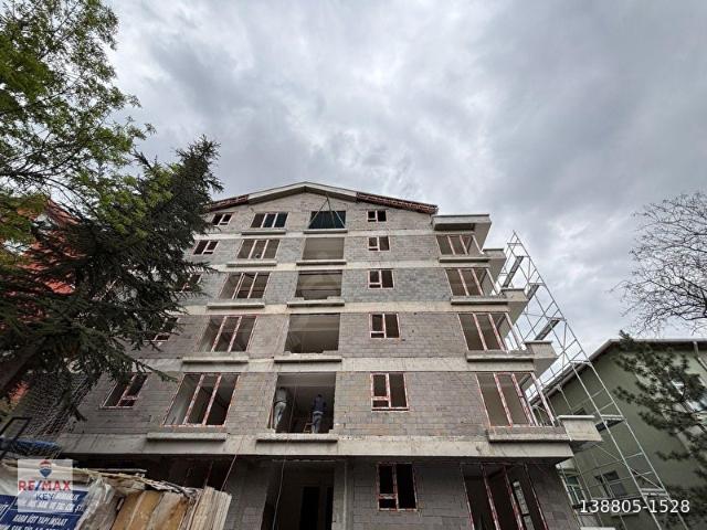 AYRANCI YEŞİLYURT SOKAKTA TEMMUZ AYINDA TESLİM 2+1 SATILIK DAİRE