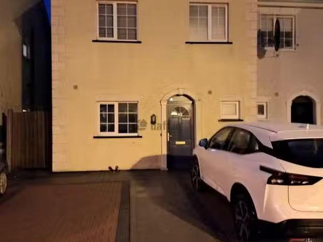 Ayrhill Court, Roscrea, Co. Tipperary, Roscrea, Co. Tipperary.