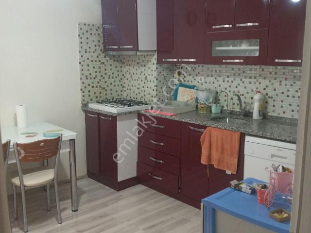 Aysu Konut Emlak'tan Manisa Akhisarda Satılık 3+1 Doğalgazlı 4.kat Tam Şehir Merkezi Belediye Yanı