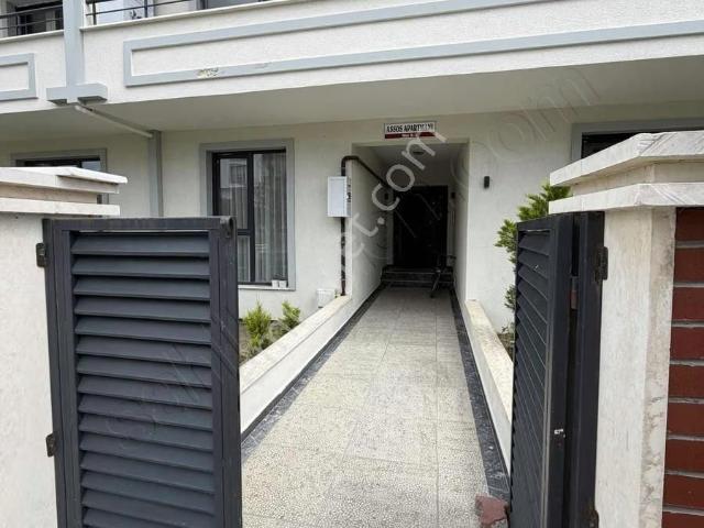 Ayvacık Merkezde Notere Yakın Ara Kat 2+1 Sıfır Kiralık Daire