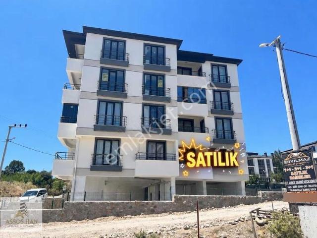 Ayvacık Teras Cafe Üstünde Satılık Sıfır 1+1 Daire