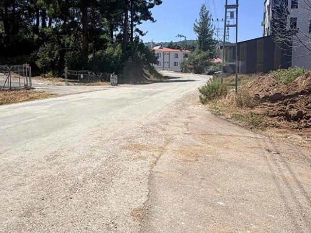AYVAGEDİĞİ CADDEYE SIFIR VİLLALIK MÜSTAKİL TAPULU 480 m2 ARSA