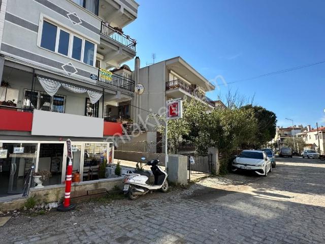 Ayvalık Ali Çetinkaya'da 45 M2 Kiralık İşyeri