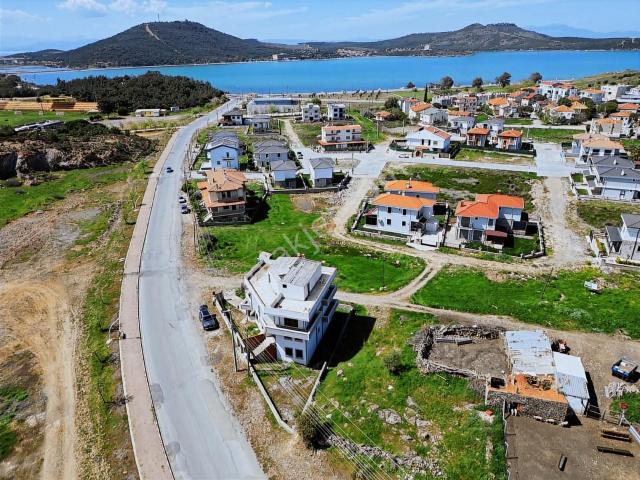Ayvalık Küçükköy'de Satılık Müstakil İkiz Villa