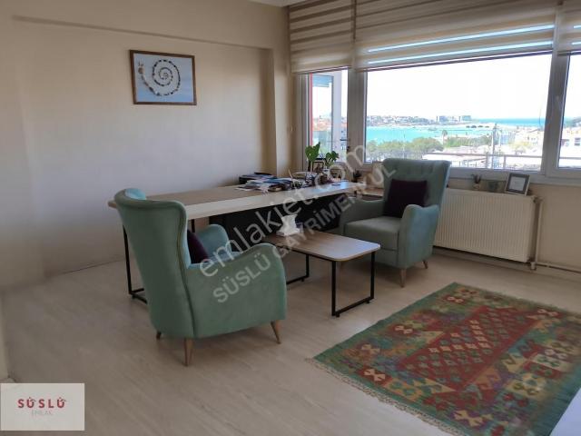 Ayvalık 150 Evlerde Kiralık 3+1 İşyeri Ofis Olarak Kiralık