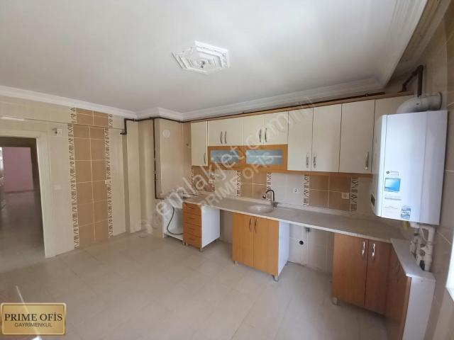 Ayvalı Seval Caddesine Çok Yakın 3+1 Kiralık Daire