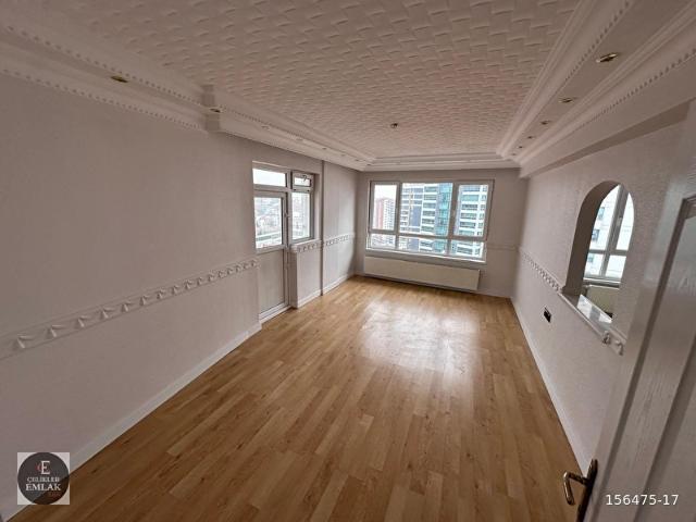 AYVALI DA 3+1 185M2 DUBLEX İSKAN MONTALAMA VAR 3 BALKON 2 TERAS YETİŞEN ALIR