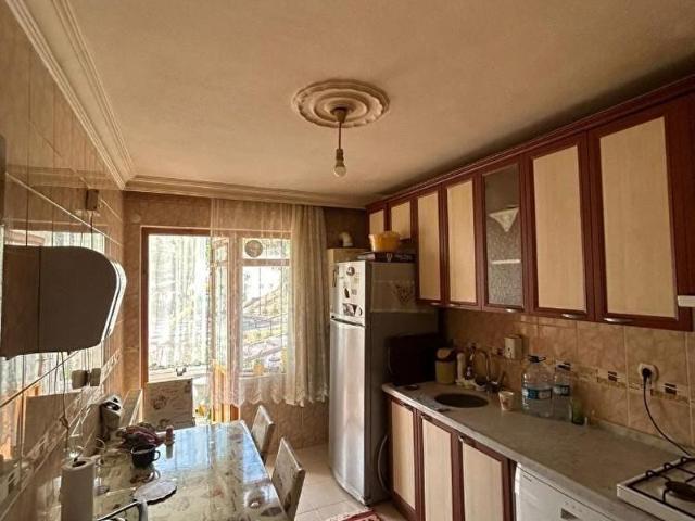 AYVALI MAH'DE 3+1 1 ARA KATTA 115 M FIRSAT SATILIK DAİRE