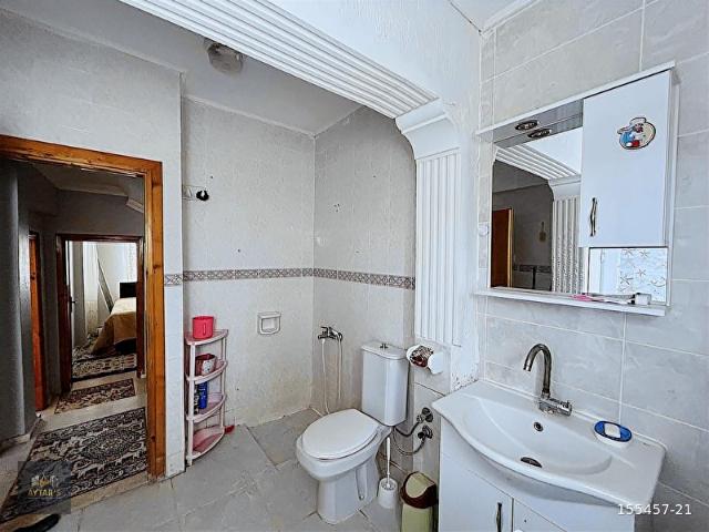 AYVALIK ALTINOVA'DA SİTE İÇERİSİNDE SATILIK TRİPLEX YAZLIK VİLLA