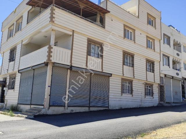 Ayyıldız Emlak'tan 85 M2 Teraslı 1+1 Çift Cepheli Ferah Daire