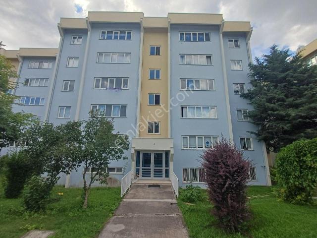 Çayyolu Oyak 8 Sitesinde Full Eşyalı 3+1 Kiralık Daire