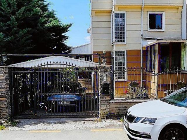 ÇAYYOLU MERKEZI FULL YAPILI SATILIK VILLA