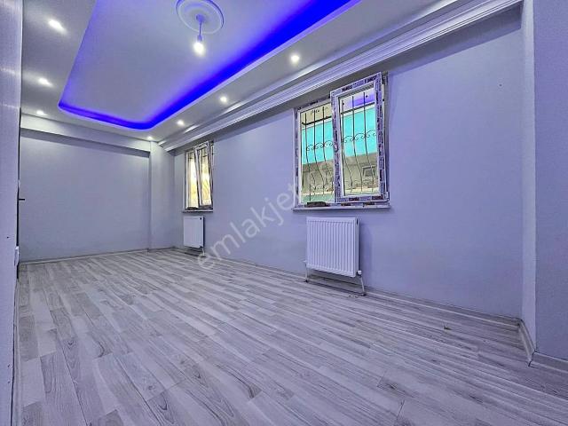 Az er Yapıdan Okullar Bölgesinde Satılık 1+1 Yatırımlık Fırsat!