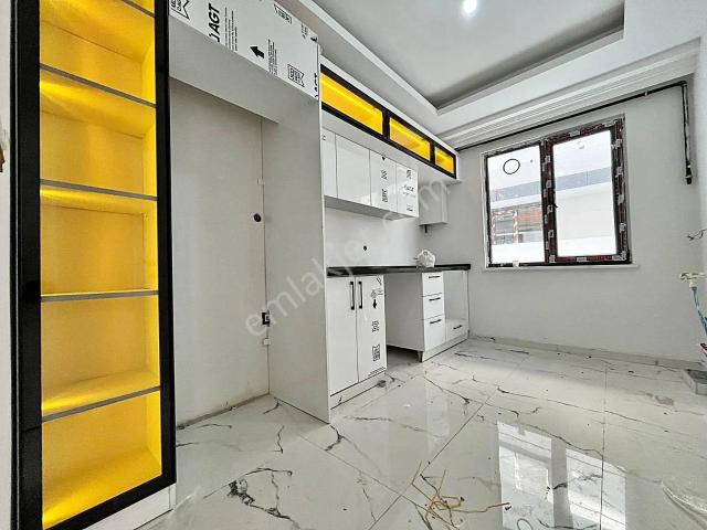 Az er Yapıdan Bahçelievler'de 40m2 Teraslı Satılık 2+1 Lux Daire