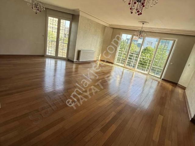 Az Katlı Binada Kiralık 150 M2 3+1