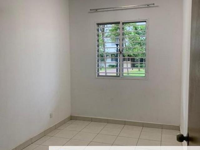 Azaria Apartment @ Bandar Paklands