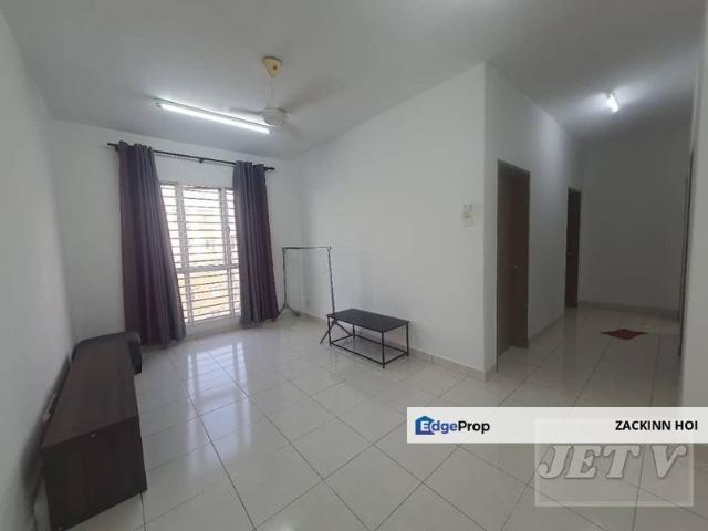 Azaria Apartment @ Bandar Paklands