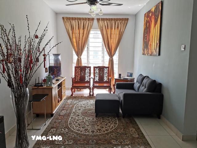 Azaria Apartment 1st Floor Bandar Parklands Klang for sale with lift
