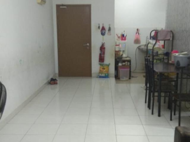 Azaria Apartment