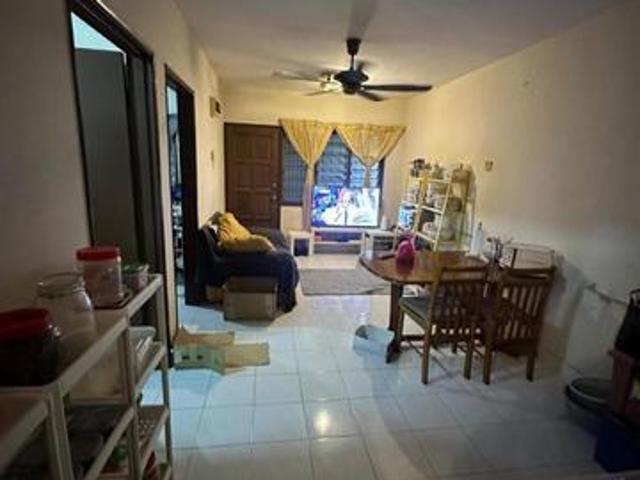 Azhar Below Market Renovated Pangsapuri Anggerik Taman Suria Serdang