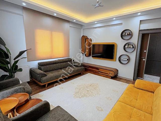 Aziz Emlak Arpaçsakarlarlarda 4 + 1 Full Eşyalı Satılık Daire