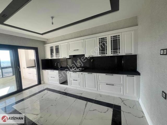 Azizhandan Karamanda Site İçerisinde Satılık 3+1 Ara Kat Daire