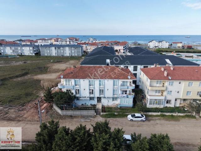 Aziziyede Denize 5 Dk Mesafede Ara Kat Önü Açık 2+1 Yazlık