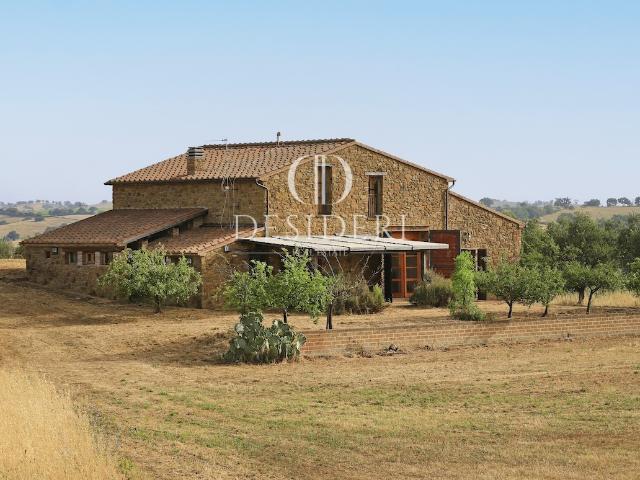 AZIENDA AGRICOLA in VENDITA a GROSSETO E.N.A.O.L.I
