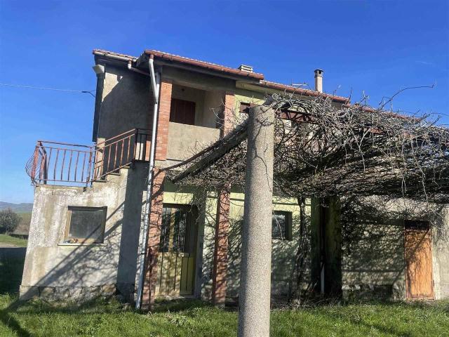 Azienda agricola in vendita a Piancastagnaio