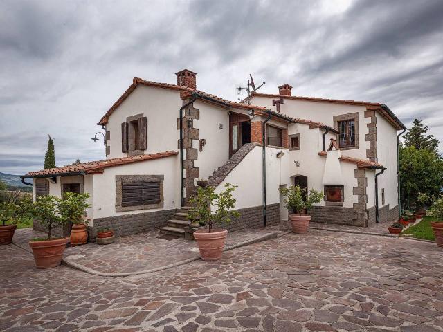 Azienda agricola in vendita a Piancastagnaio