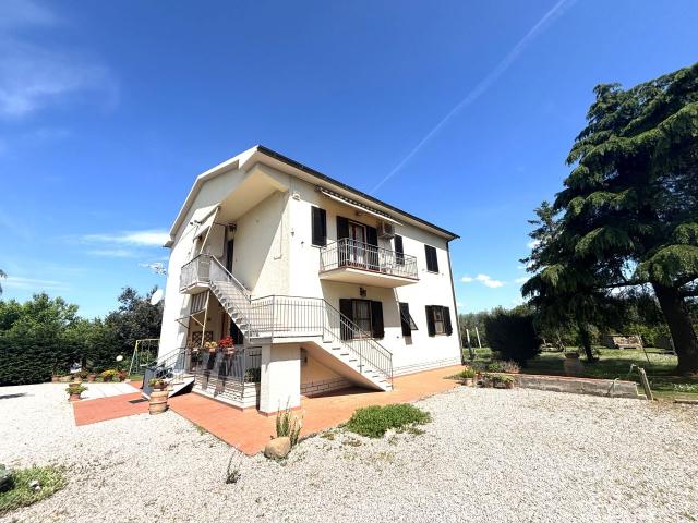AZIENDA AGRICOLA in VENDITA a ROCCASTRADA MONTEMASSI