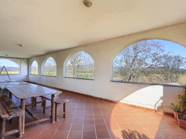 AZIENDA AGRICOLA in VENDITA a SUVERETO