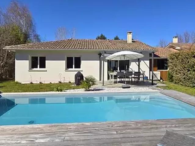 Azur 40140 Achat / Vente maison 7 pièces t7 piscine jardin