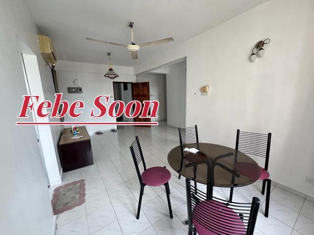 Azuria Condo 700sf Mid Floor 1cp Partly Furnished Renovated