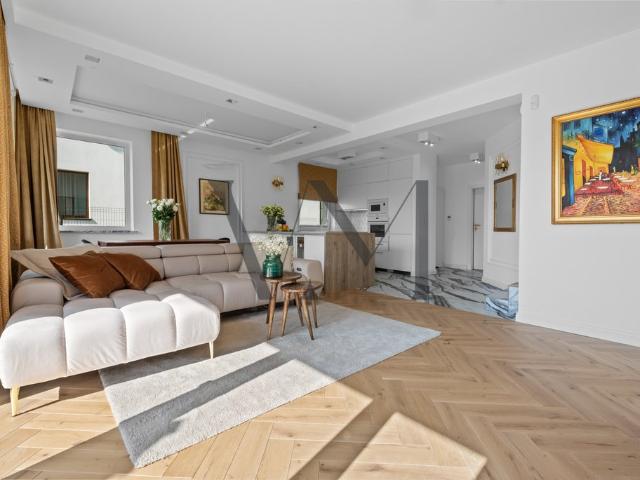 Dom bliźniak w Łazach, 145 m2, garaż, nowoczesny wystrój