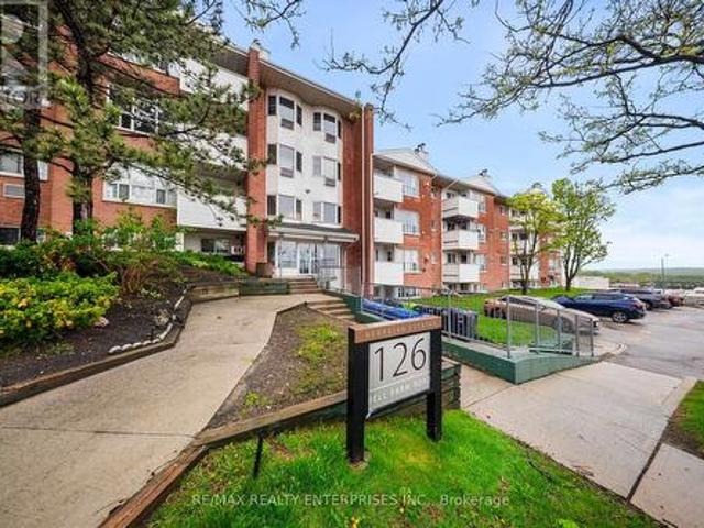 B04 126 Bell Farm Road, Barrie, ON, L4M 6J3 lease for lease | Listing ID S13480 | Royal LePage