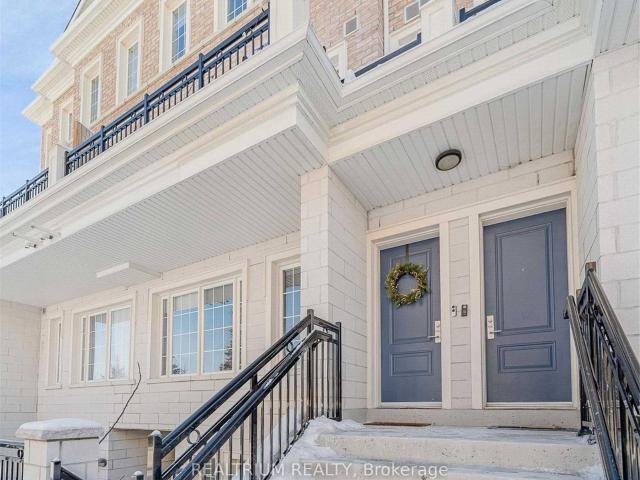 B09 26 Bruce Street, Woodbridge | 2Beds/2Bath, Townhouse, $2,800/mo | Condos. Ca