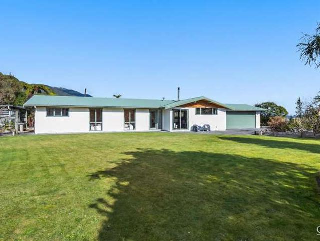 B/172 Plateau Road, Te Marua, Upper Hutt City