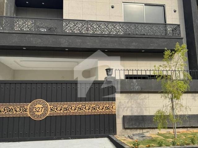 B17 House For Sale 7 Marla