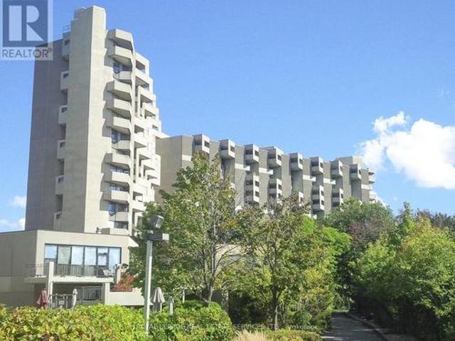 B1 284 Mill Road, Toronto, ON, M9C 4W6 condo for sale | Listing ID W12890 | Royal LePage