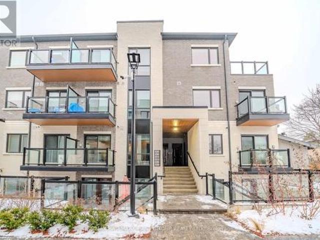 B208 50 Morecambe Gate, Toronto, ON, M1W 0A9 townhouse for sale | Listing ID E12035 | Royal LePage