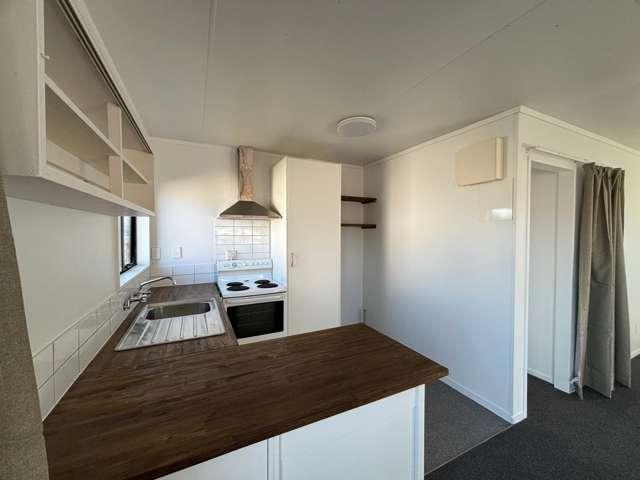 B/7 Colenso Place, Ōtaki Beach, Kapiti Coast