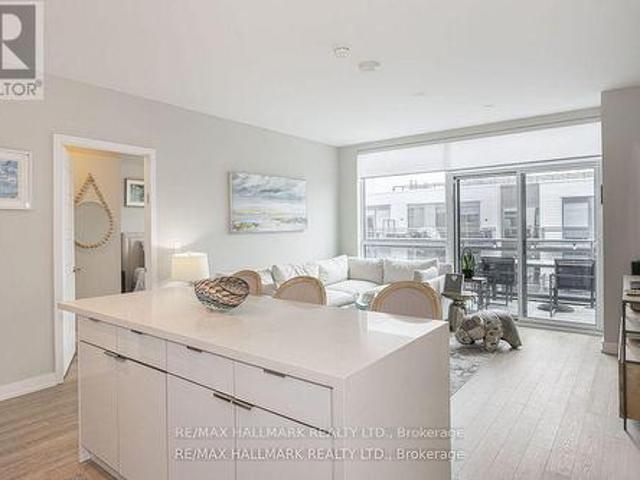 B415 271 Sea Ray Avenue, Innisfil, ON, L9S 2P7 condo for sale | Listing ID N12012 | Royal LePage