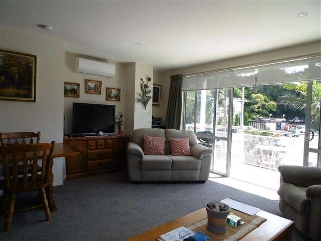 B4/30 36 Bay Palms, Bute Road, 1607, North Shore City