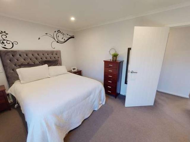 B/97 Roberts Line, Kelvin Grove, Palmerston North City