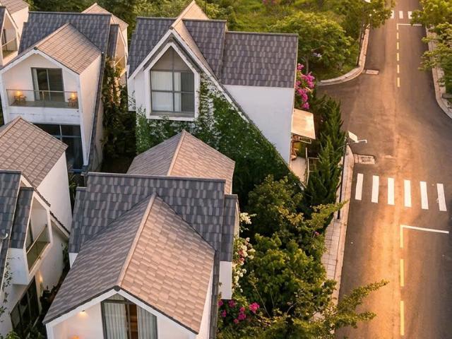 Bấn gấp villa nghĩ dưỡng tại phường 2 bảo lộc chỉ 3.650 tỉ nhận full nội thất
